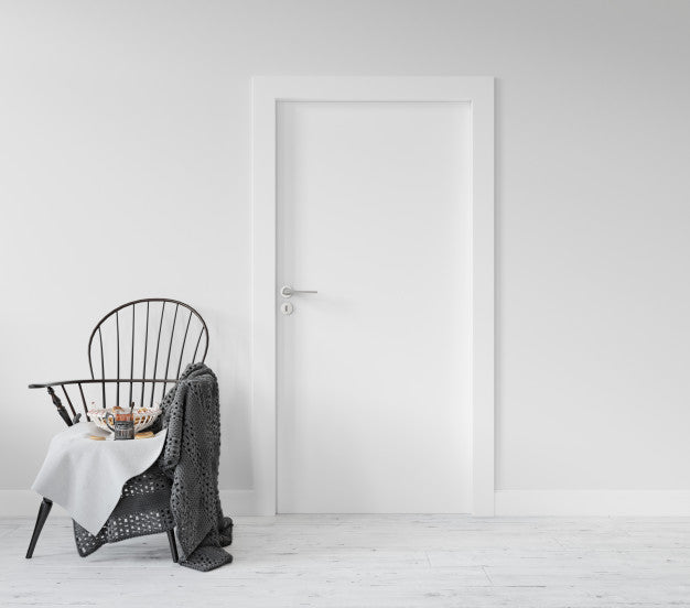 Wall With Blank Door Mockup Psd