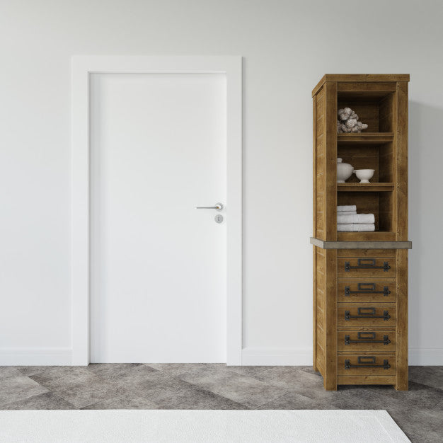 Wall With Blank Door Mockup Psd