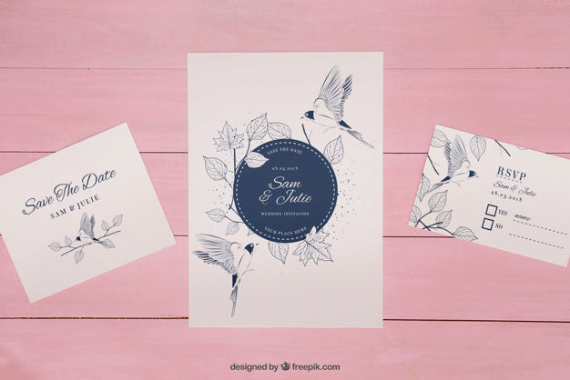 Wedding Invitation Mockup On Wooden Pink Background Psd