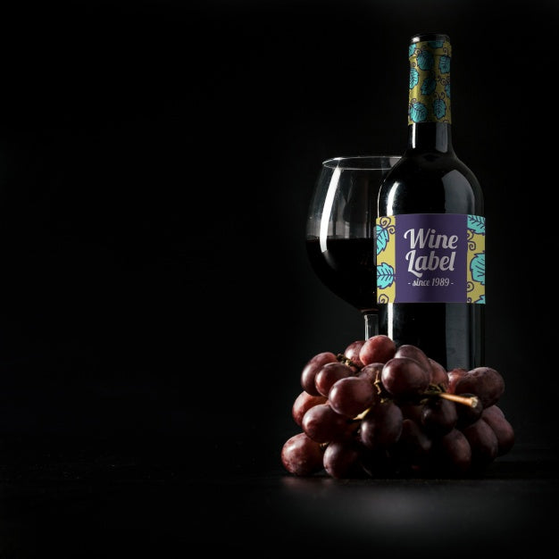 Wine Mockup With Copyspace And Grapes Psd
