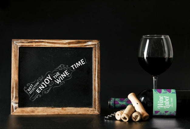 Wine Mockup With Slate And Glass Psd