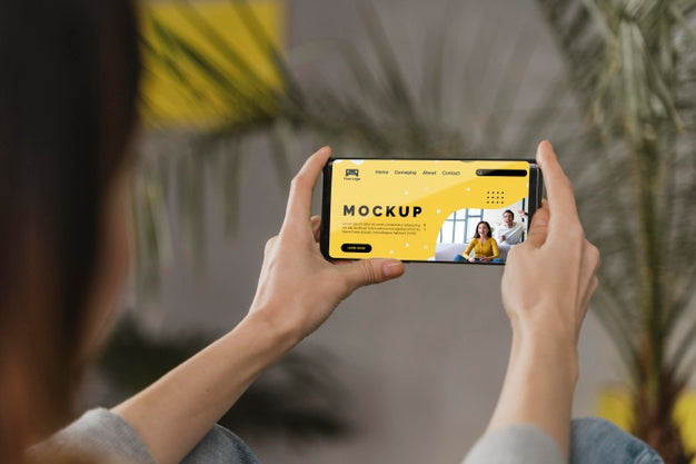 Woman Using Mobile Psd