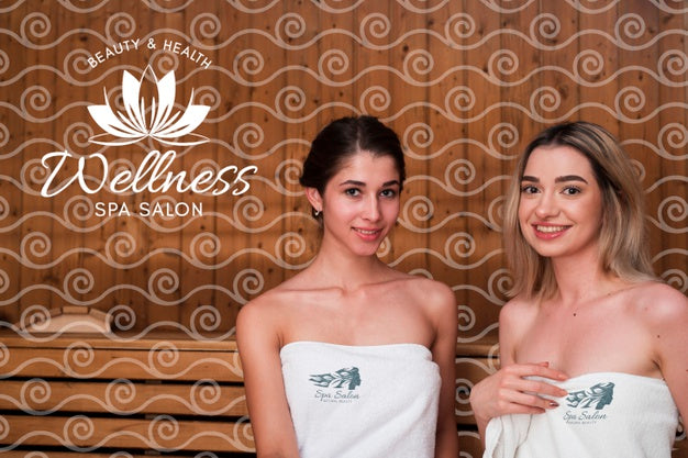 Womens At Spa Having Beauty Tratments Psd