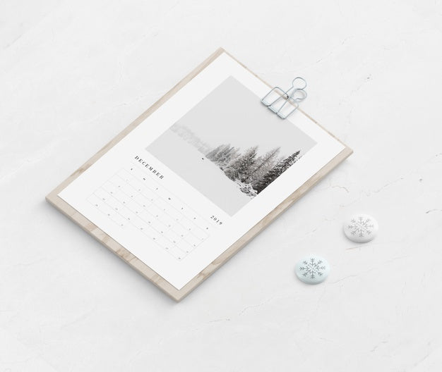 Wooden Board With Calendar On Table Psd