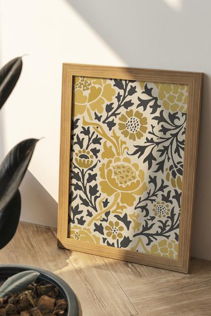 Wooden Picture Frame Vintage Ornament Floral Mockup Psd