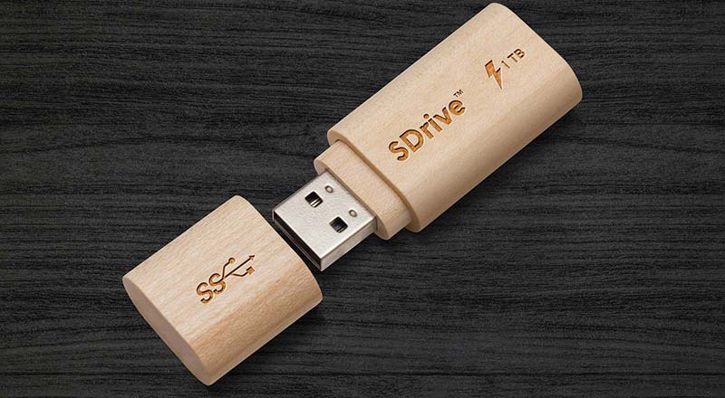 Wooden Usb Flash Drive Mockup Psd