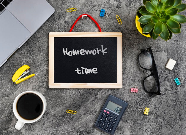 Workplace Concept With Chalkboard Psd