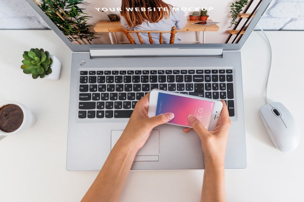 Workspace Mockup With Smartphone And Laptop Psd
